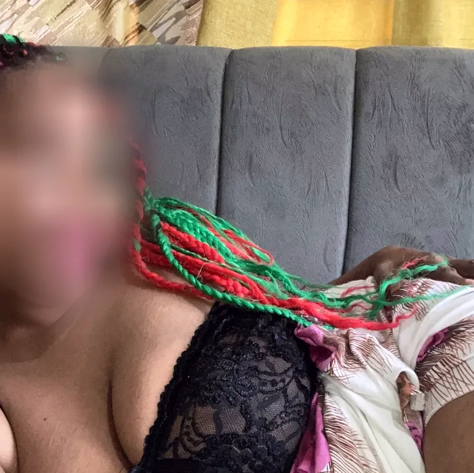 Annalena, 32