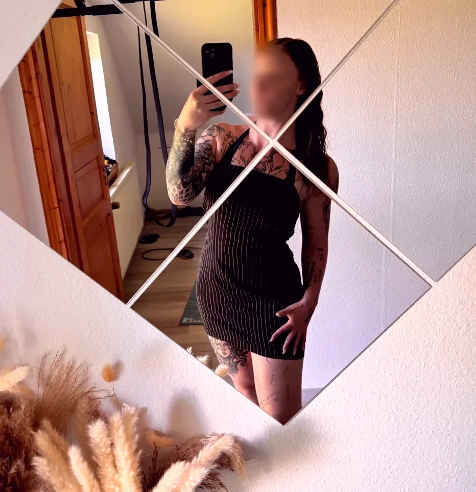 Dilara, 28