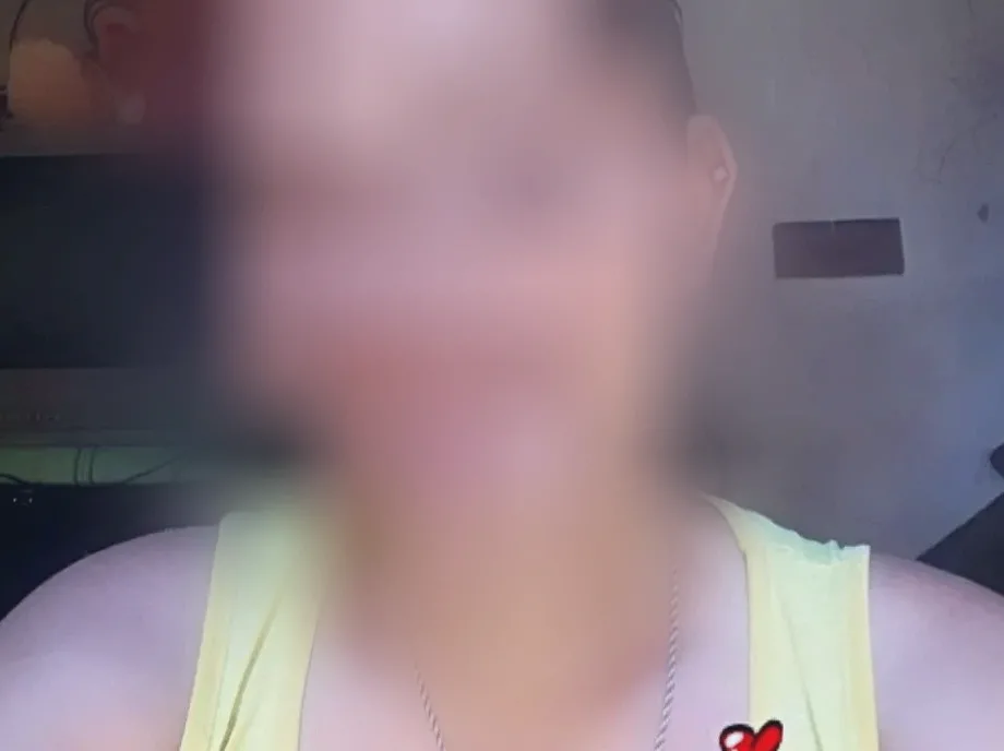 Fiona, 31