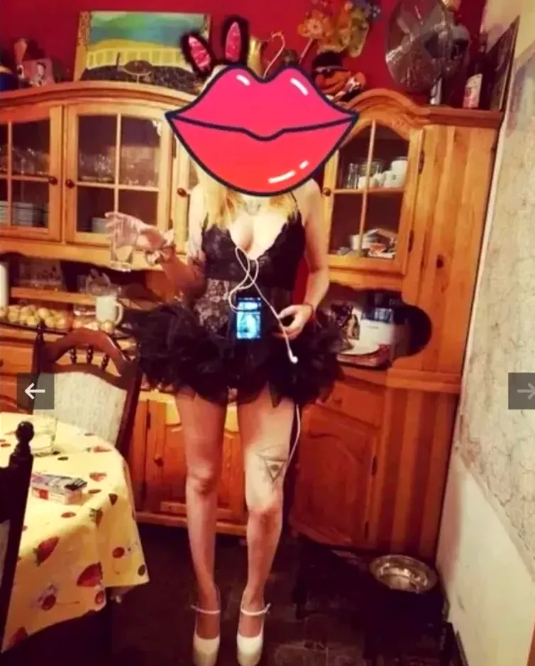 Jacqueline, 34