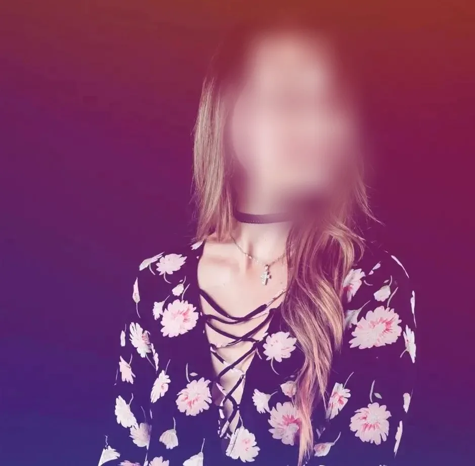 Kathleen, 24