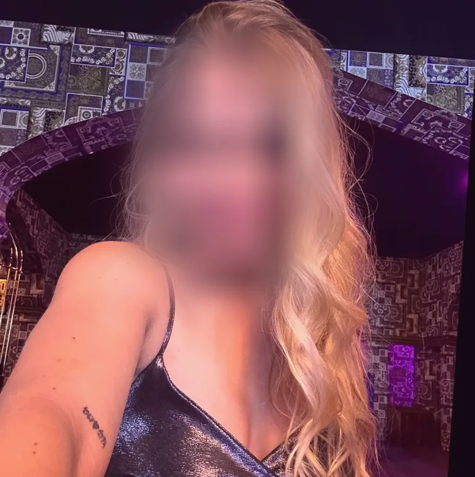 Ramona, 24
