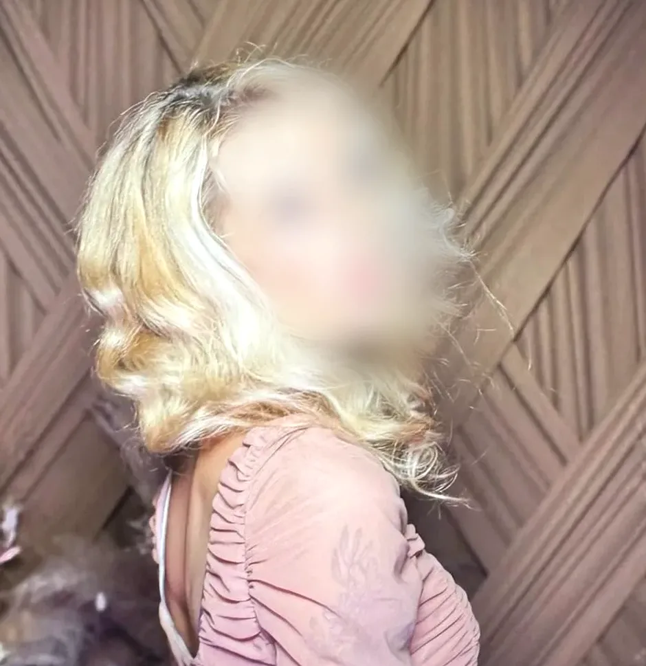 Thea, 31